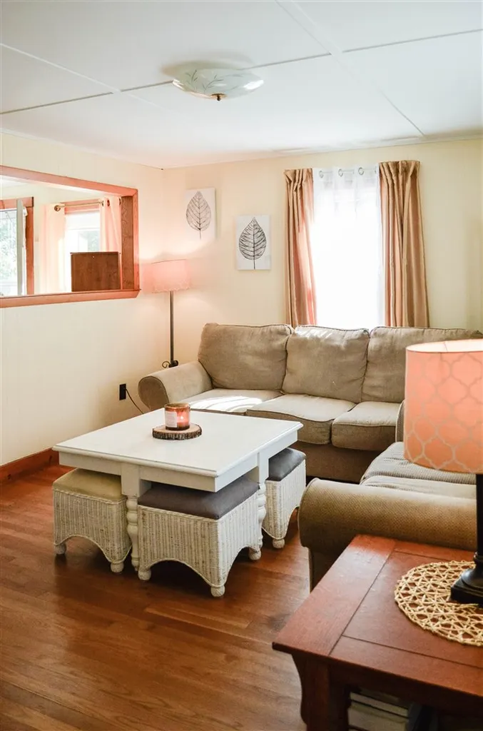44 Chamberlain Street Rochester NH 03867