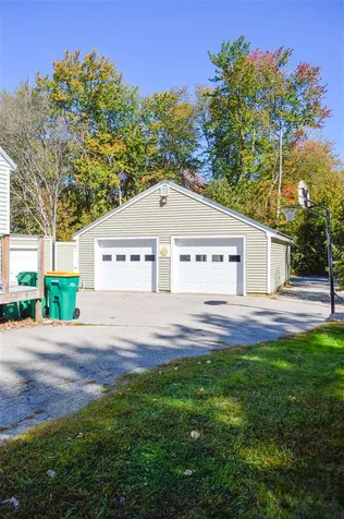 44 Chamberlain Street Rochester NH 03867