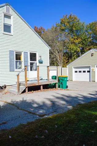 44 Chamberlain Street Rochester NH 03867