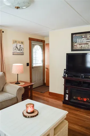 44 Chamberlain Street Rochester NH 03867