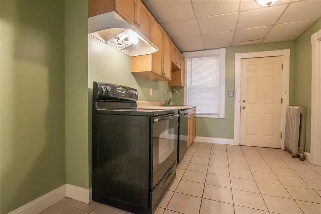 957 Union Street Manchester NH 03104