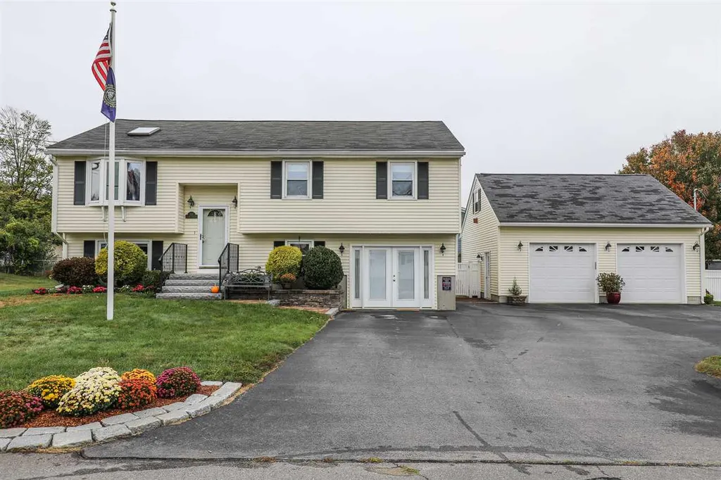 10 Libbey Street Manchester NH 03102