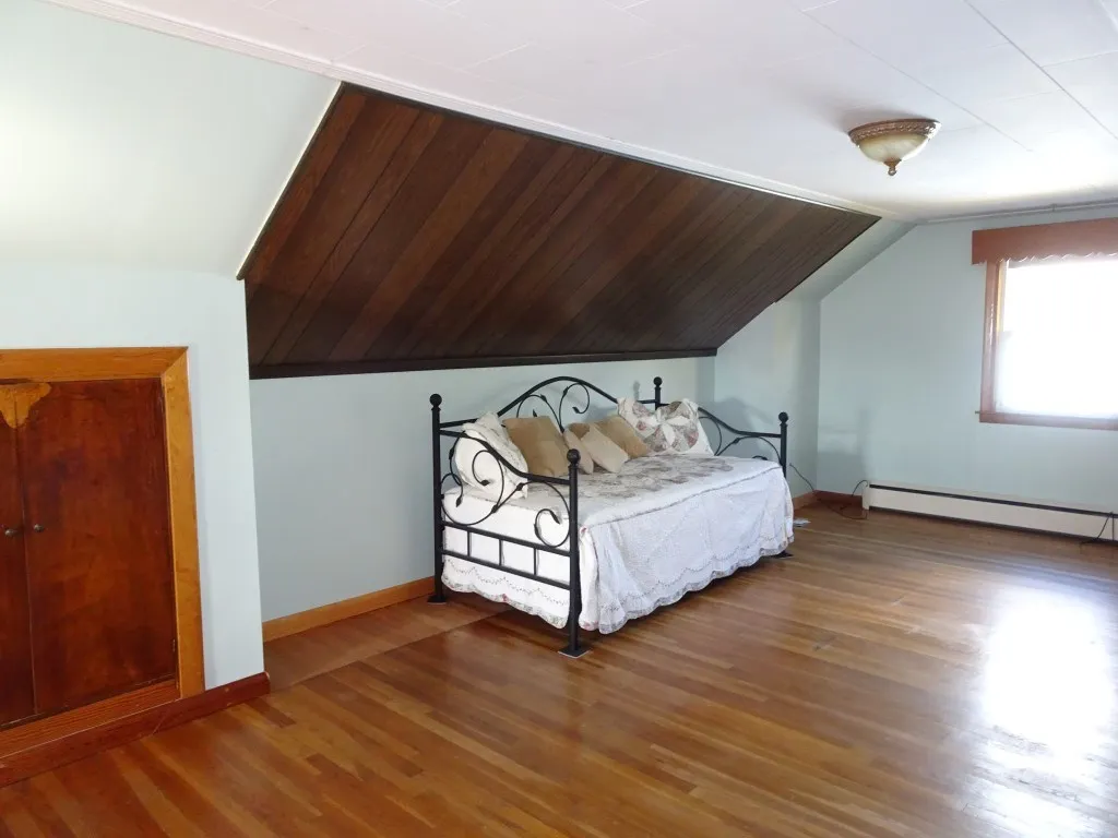 81 Ashuelot Street Keene NH 03431