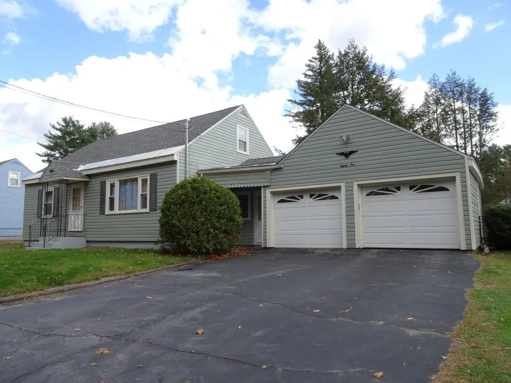 81 Ashuelot Street Keene NH 03431