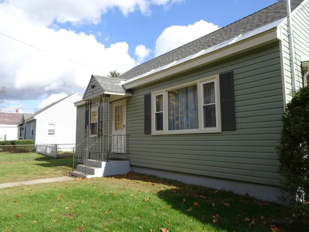 81 Ashuelot Street Keene NH 03431