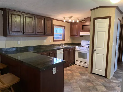 3 Allens Avenue Lee NH 03861