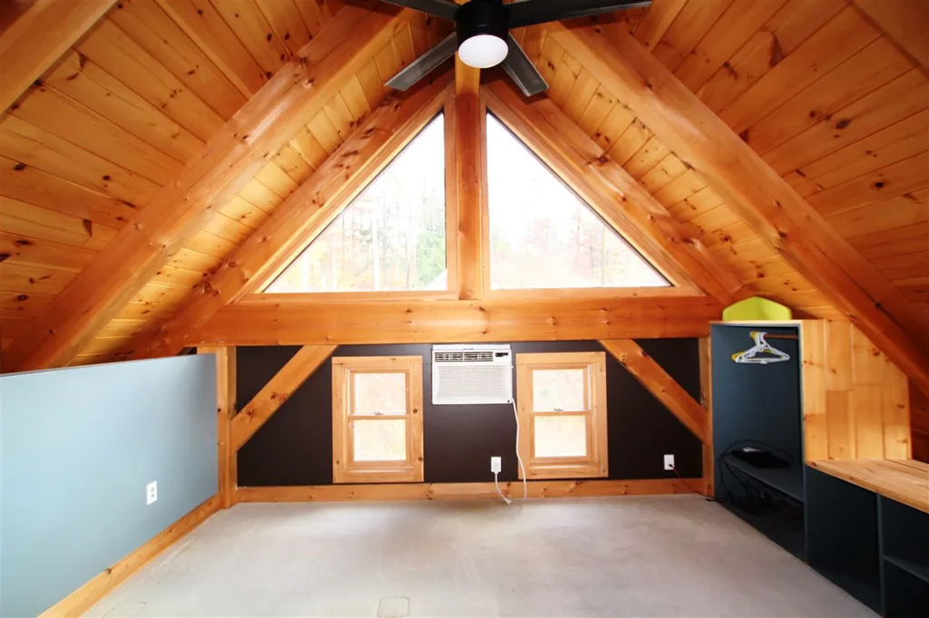 42 Cobble Lane Chittenden VT 05737