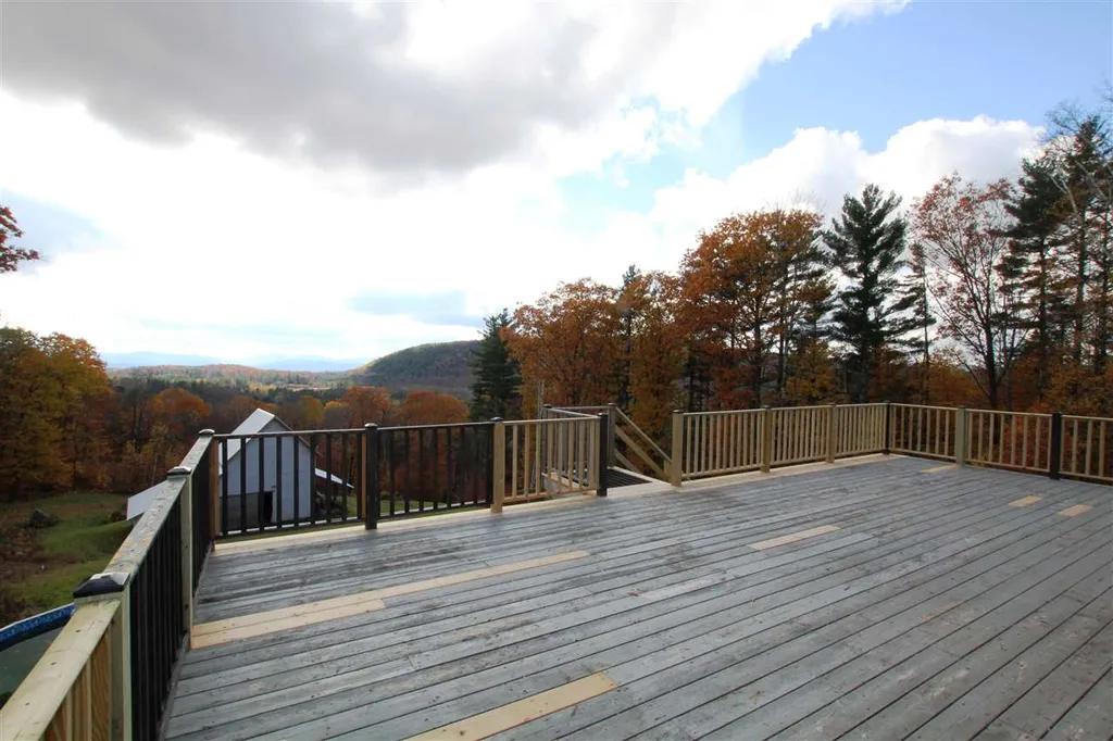 42 Cobble Lane Chittenden VT 05737