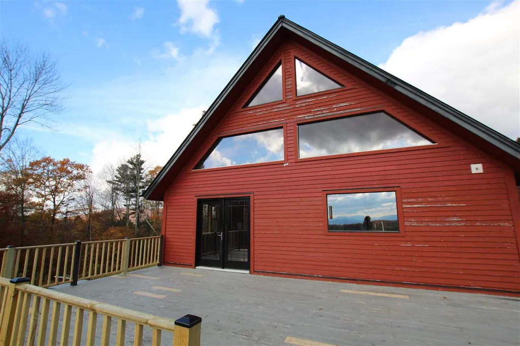 42 Cobble Lane Chittenden VT 05737