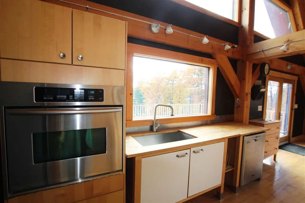 42 Cobble Lane Chittenden VT 05737