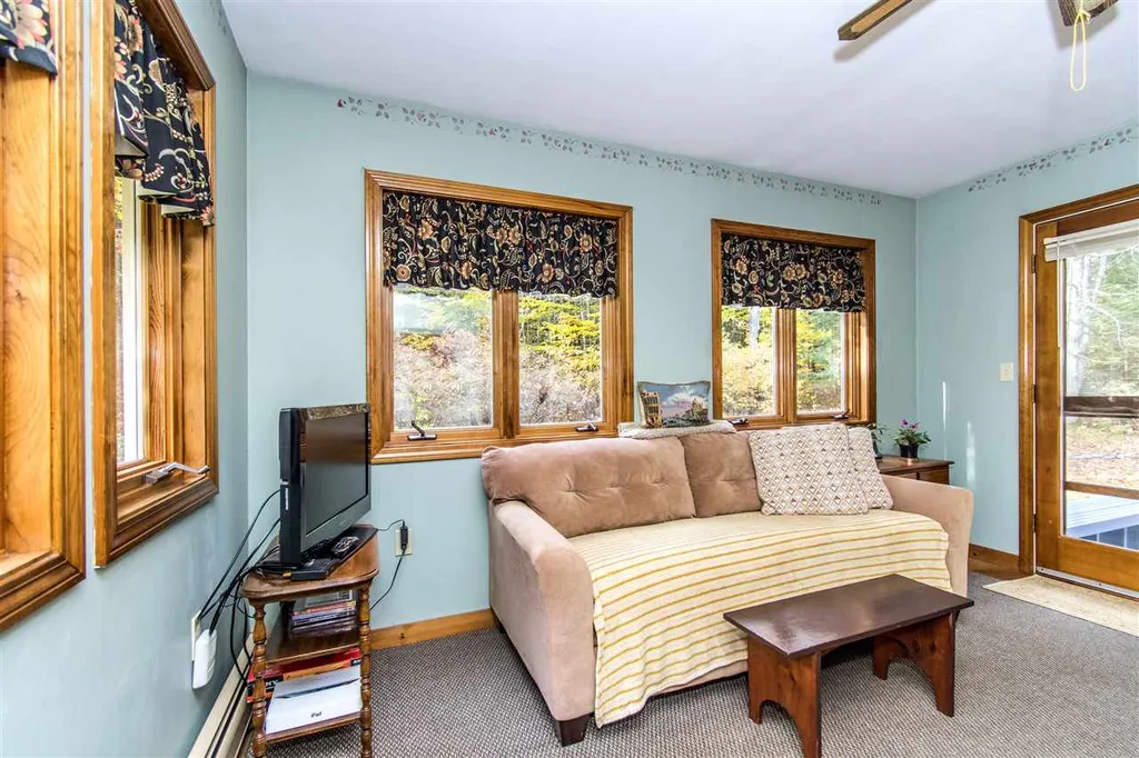 68 Deer Ridge Drive Barrington NH 03825