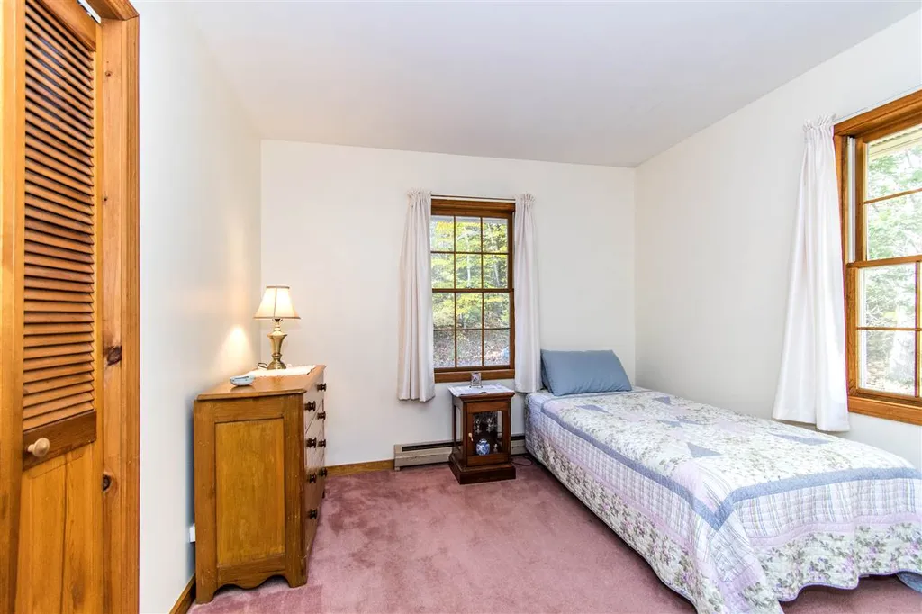 68 Deer Ridge Drive Barrington NH 03825