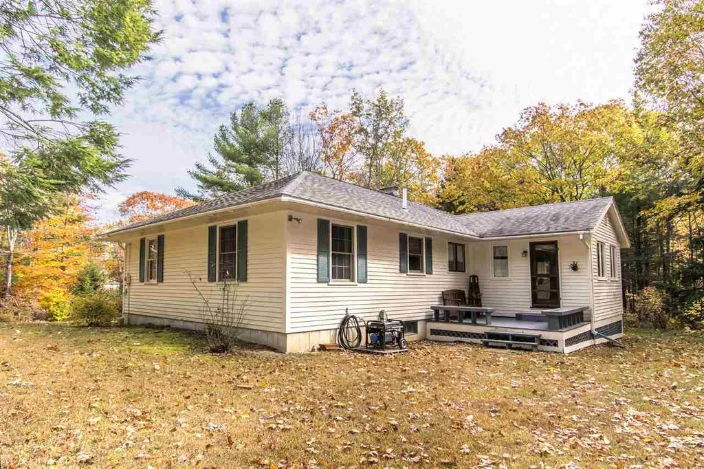 68 Deer Ridge Drive Barrington NH 03825