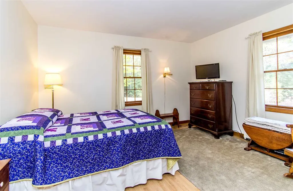 68 Deer Ridge Drive Barrington NH 03825