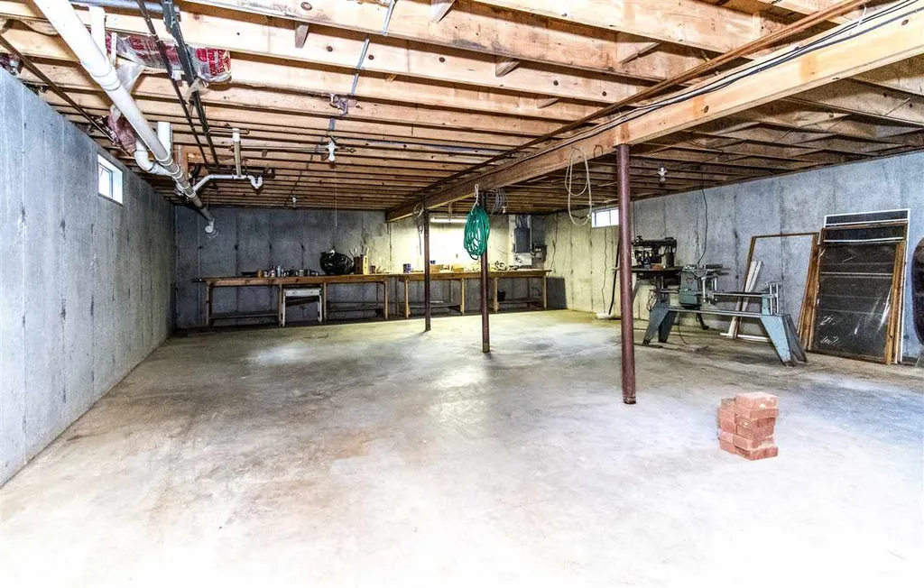 68 Deer Ridge Drive Barrington NH 03825