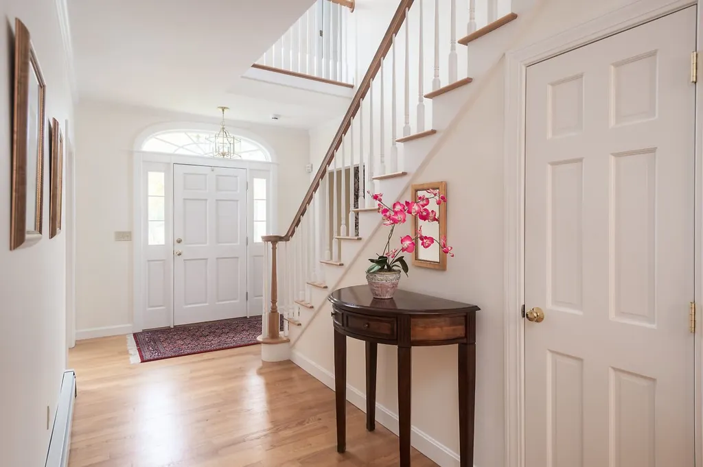 11 Surrey Lane Durham NH 03824