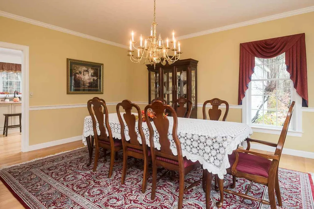 11 Surrey Lane Durham NH 03824