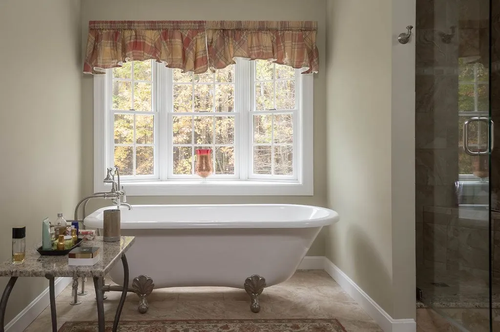 11 Surrey Lane Durham NH 03824