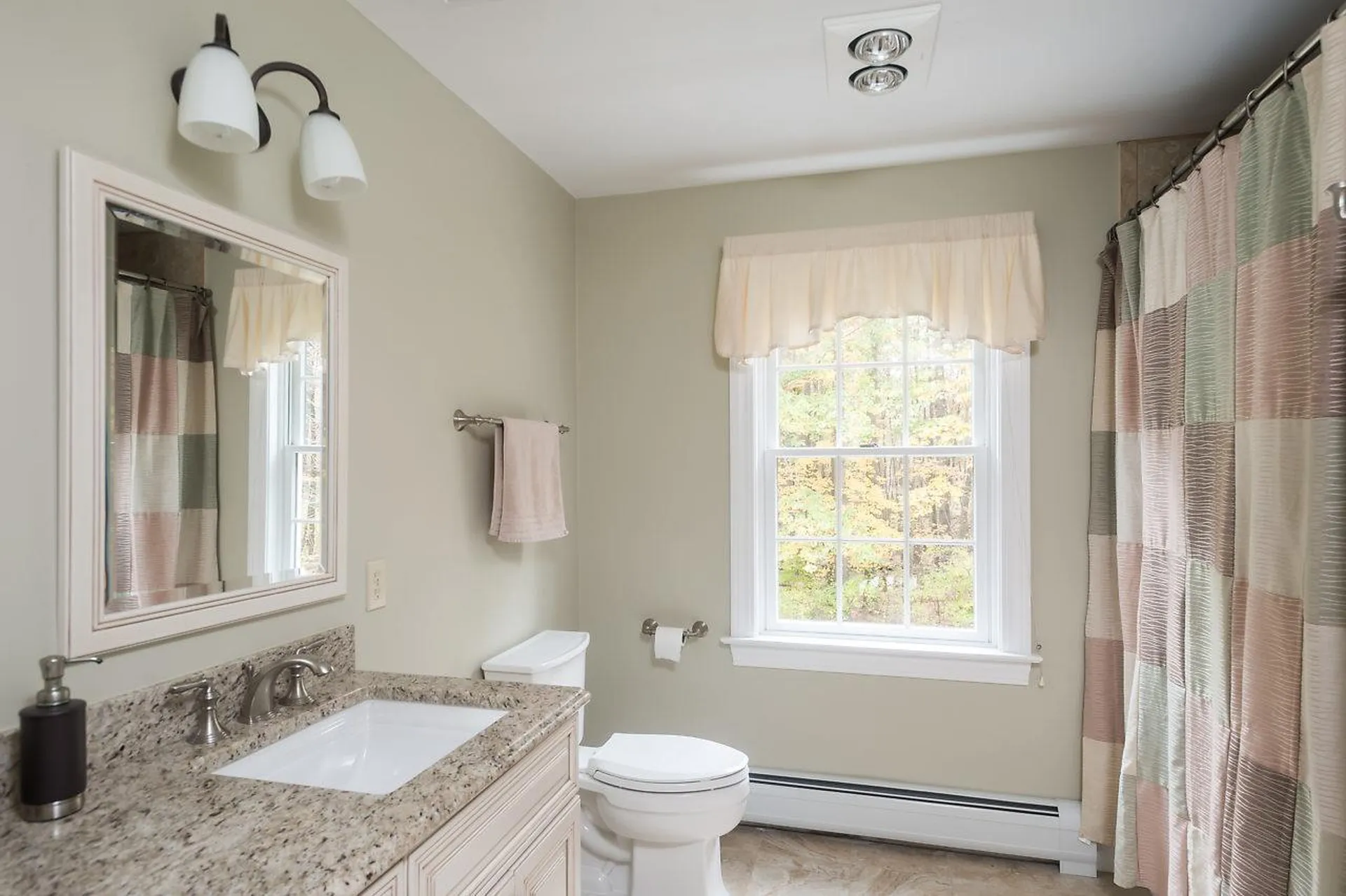 11 Surrey Lane Durham NH 03824
