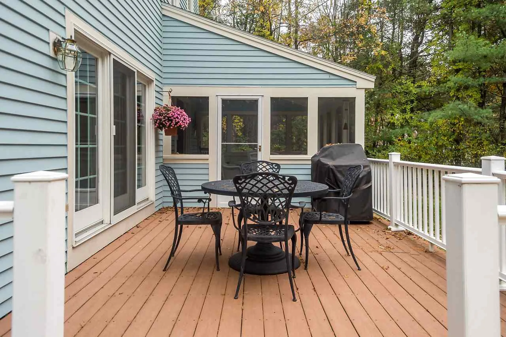 11 Surrey Lane Durham NH 03824