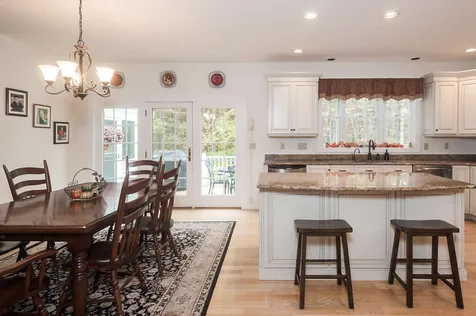 11 Surrey Lane Durham NH 03824