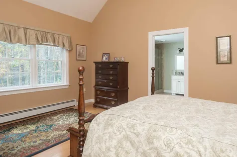 11 Surrey Lane Durham NH 03824