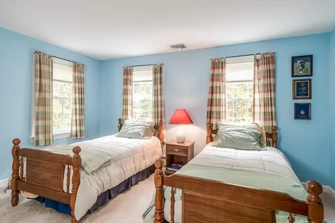 11 Surrey Lane Durham NH 03824