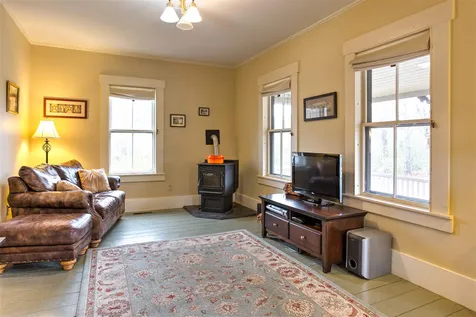20 Brook Road Orford NH 03777