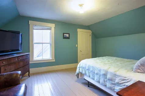 20 Brook Road Orford NH 03777