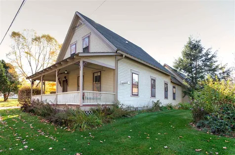 20 Brook Road Orford NH 03777