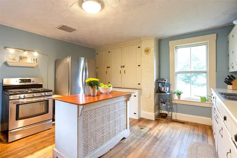 20 Brook Road Orford NH 03777