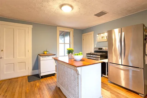 20 Brook Road Orford NH 03777