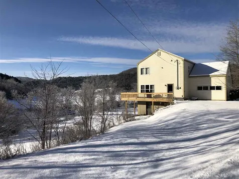 9 Russell Road Tunbridge VT 05077