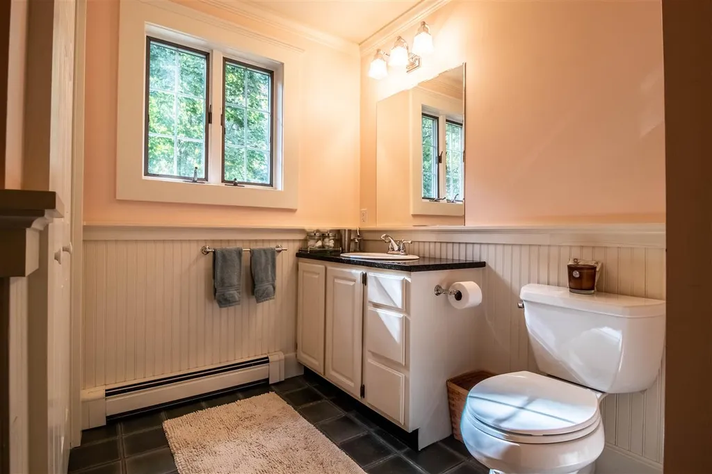 44 Governor Sawyer Lane Dover NH 03820