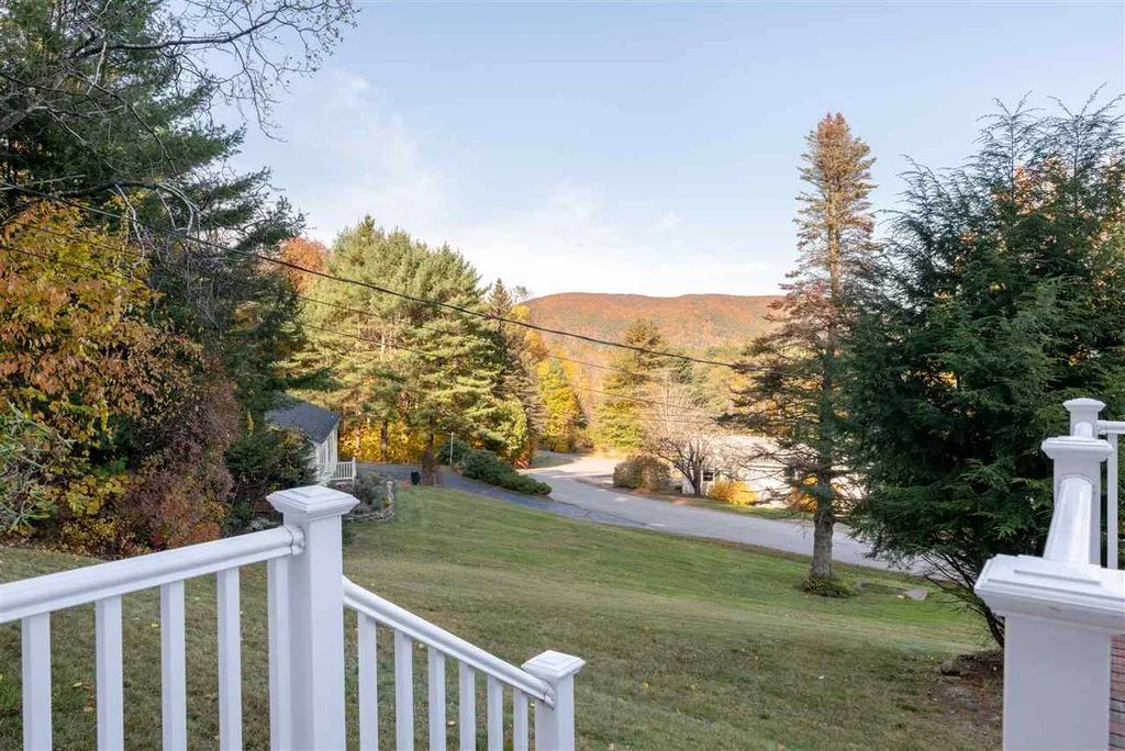 52 Chase Circle Center Harbor NH 03226
