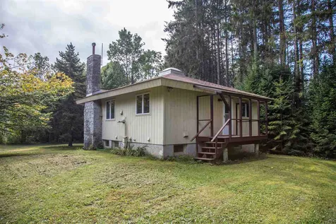 313 Colonel Dehart Stand Rochester VT 05767