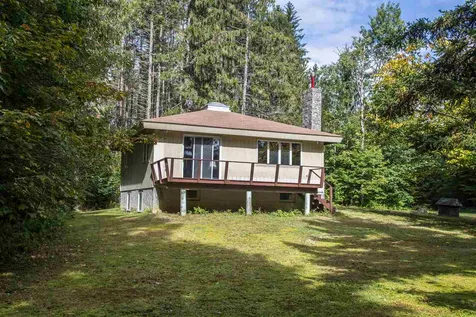 313 Colonel Dehart Stand Rochester VT 05767