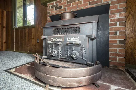 313 Colonel Dehart Stand Rochester VT 05767
