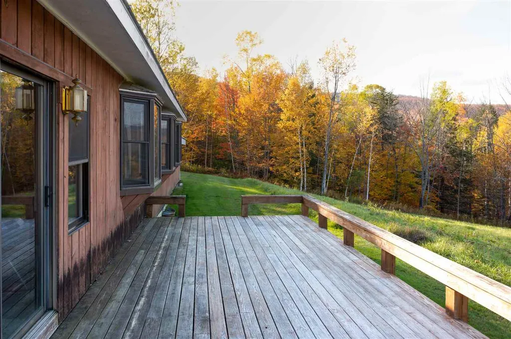 1880 Curtis Hollow Road Woodstock VT 05091