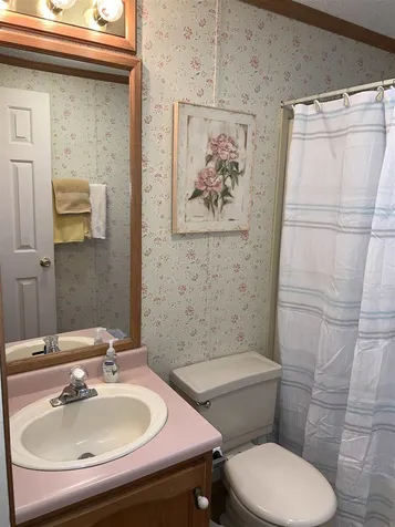 4 Caribbean Lane Rochester NH 03867