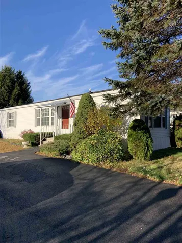 4 Caribbean Lane Rochester NH 03867