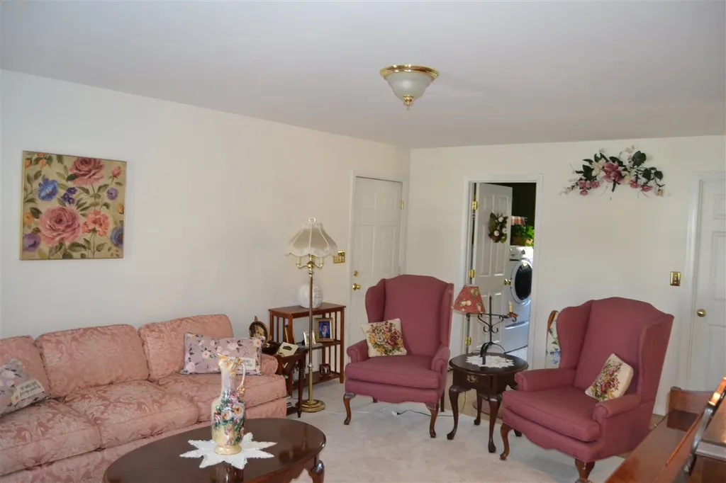 7 Katie Lane Rochester NH 03868