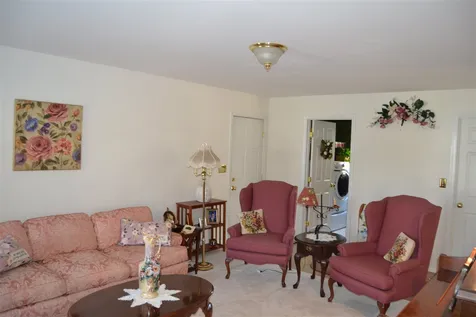 7 Katie Lane Rochester NH 03868