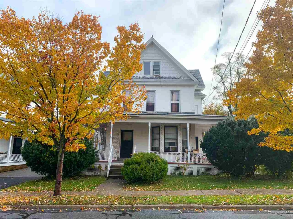 42/46 North Prospect Street Burlington VT 05401