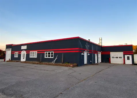 12 Broadway Street Pittsfield NH 03263