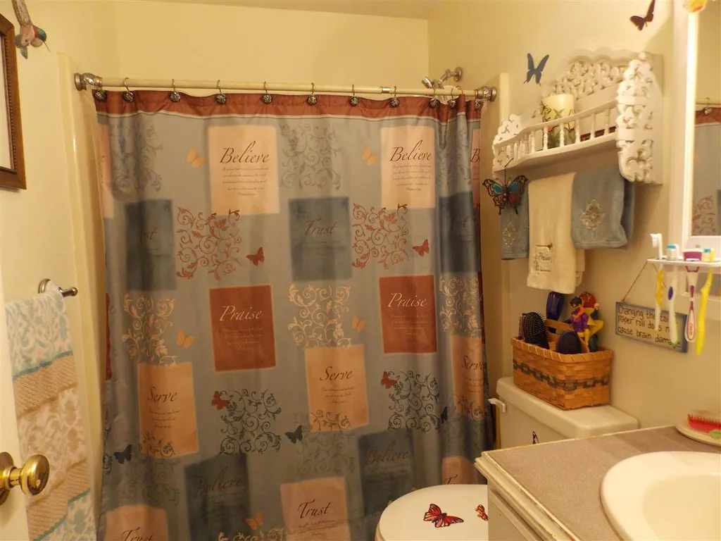 38 4th Street Bristol NH 03222