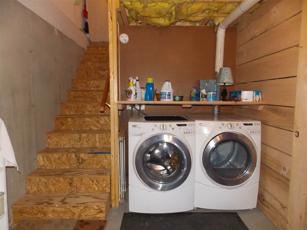 38 4th Street Bristol NH 03222