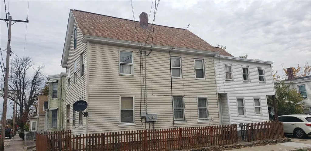 98 Walnut Street Nashua NH 03060