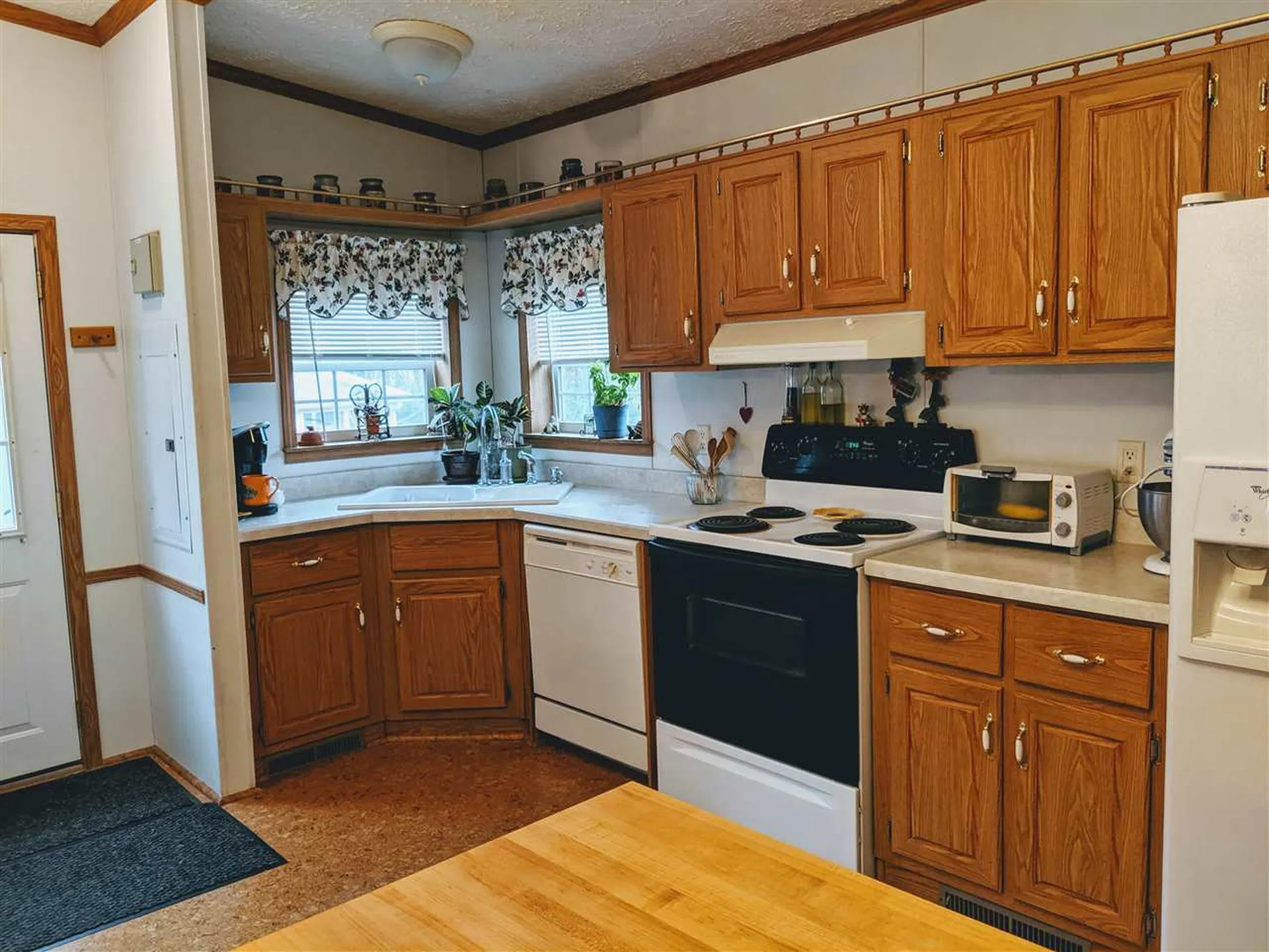 15 Country Lane Fremont NH 03044