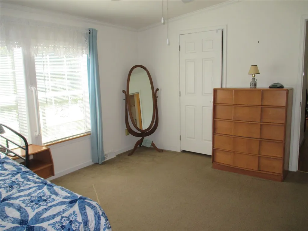 32 Meredith Drive Hampstead NH 03841